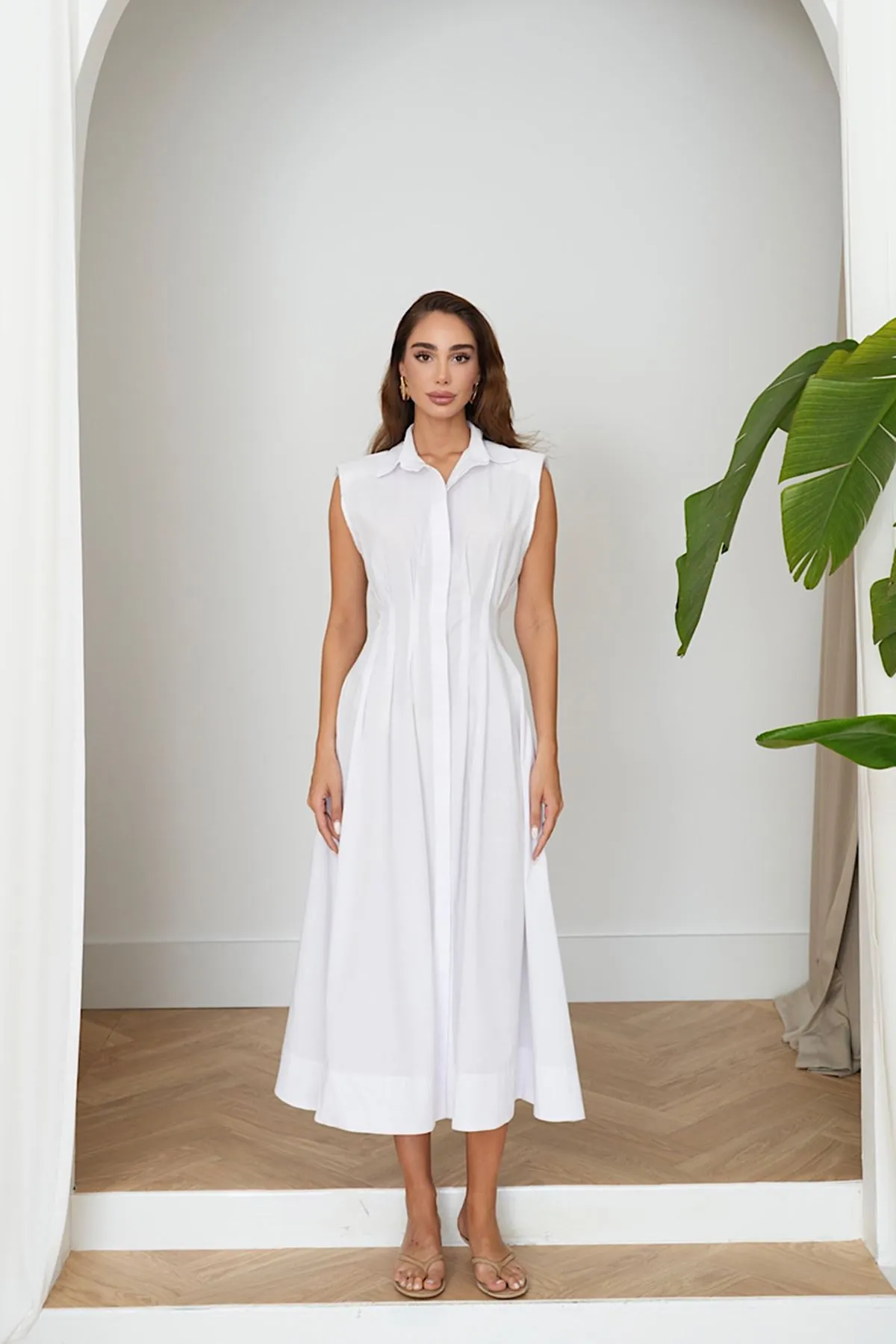 Pile Detaylı Gömlek Yaka Vatkalı Elbise - Bel Oturtmalı Kolsuz Şık Kadın Elbisesi Beyaz